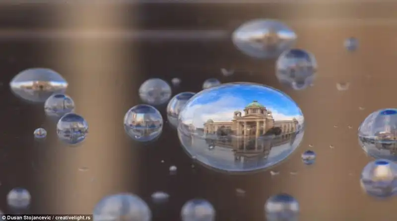 wanderlust_tips_Long-lanh-thanh-pho-trong-giot-nuoc-4