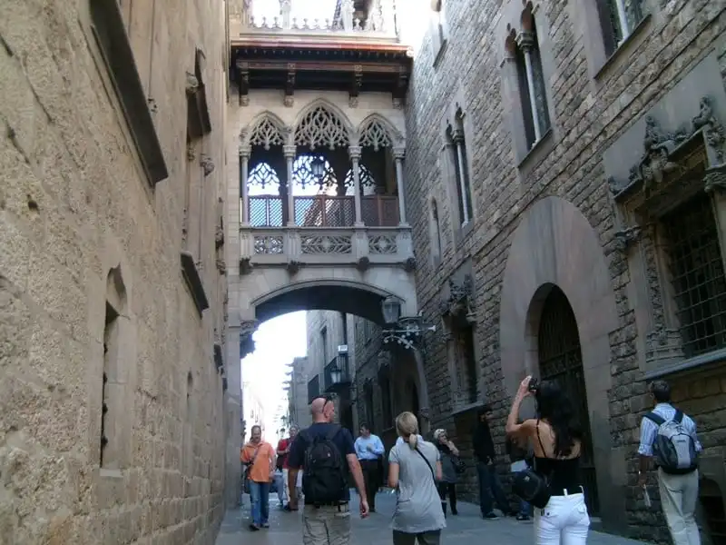 Ghé thăm phố cổ Barri Gotic 7 wanderlust_tips_Pho_co_Barri_Gotic_3