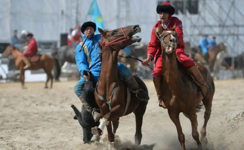 wanderlust_tips_World-Nomad-Games-va-nhung-hinh-anh-dang-kinh-ngac-000000