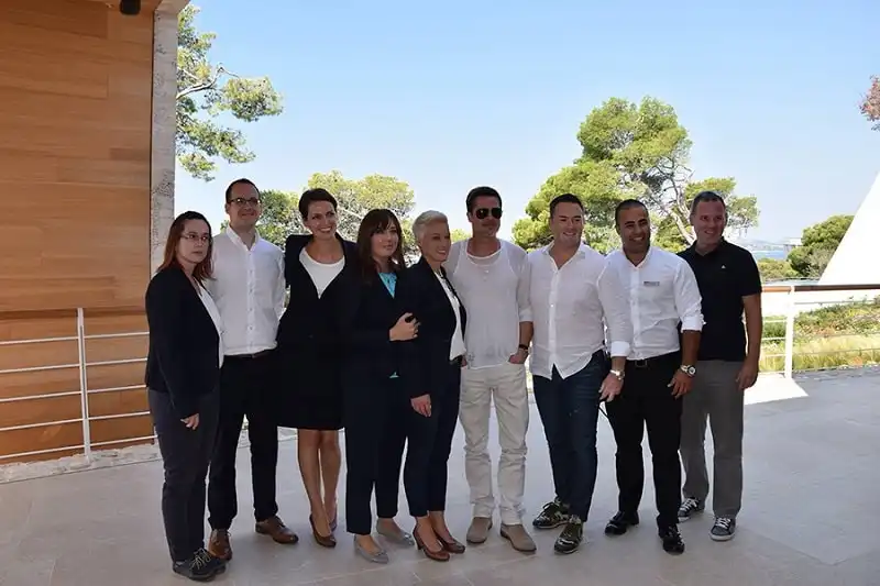 wanderlust_tips_brad-pitt-toi-croatia-thao-luan-ve-du-an-nghi-duong-ty-do-1