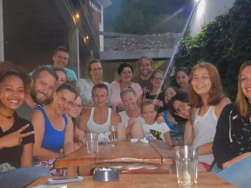 wanderlust_tips_cap_doi_tiet_lo_bi_mat_du_lich_the_gioi_mien_phi_3