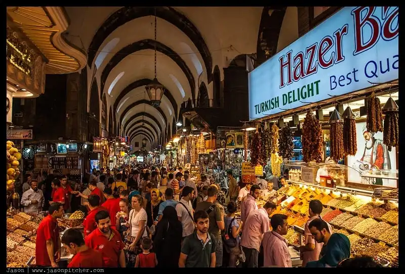 Khám phá 5 chợ nông sản lâu đời nhất thế giới 8 Spice Bazaar, Istanbul