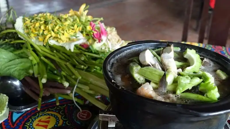 wanderlust_tips_mien_tay_mua_nuoc_noi_dac_san_tru_danh_1