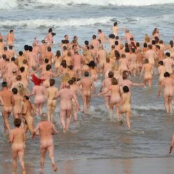 wanderlust tips nen lam gi khi den bai bien nude 1 2