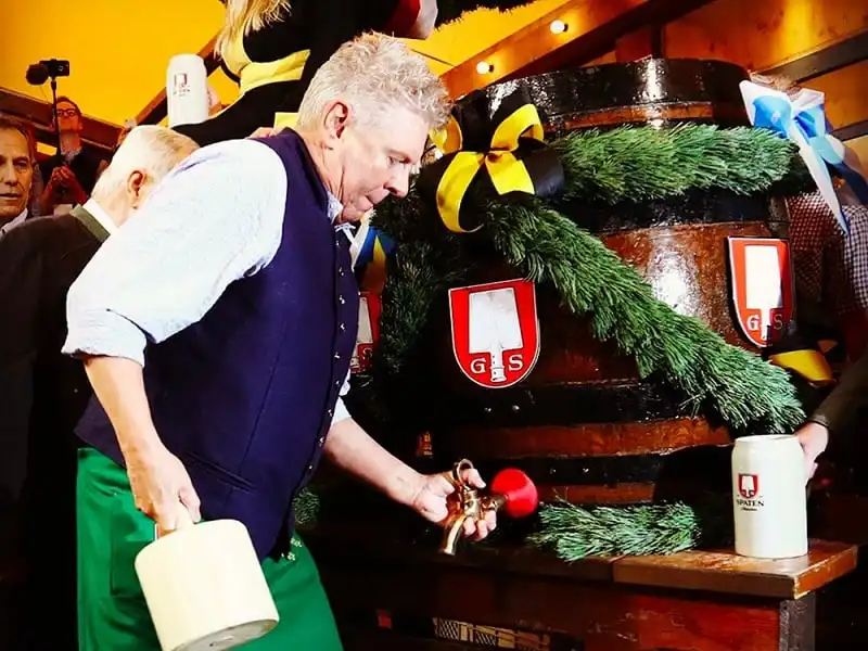 wanderlust_tips_nhung_hinh_anh_ve_le_hoi_oktoberfest_1