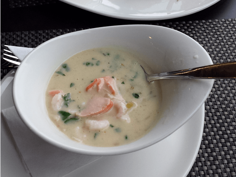 8 món ăn đầu tiên nên thử khi đi du lịch