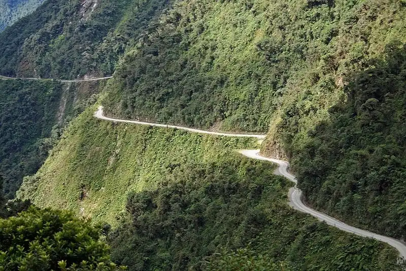Du-khach-chet-do-say-do-cao-Bolivia-wanderlusttips