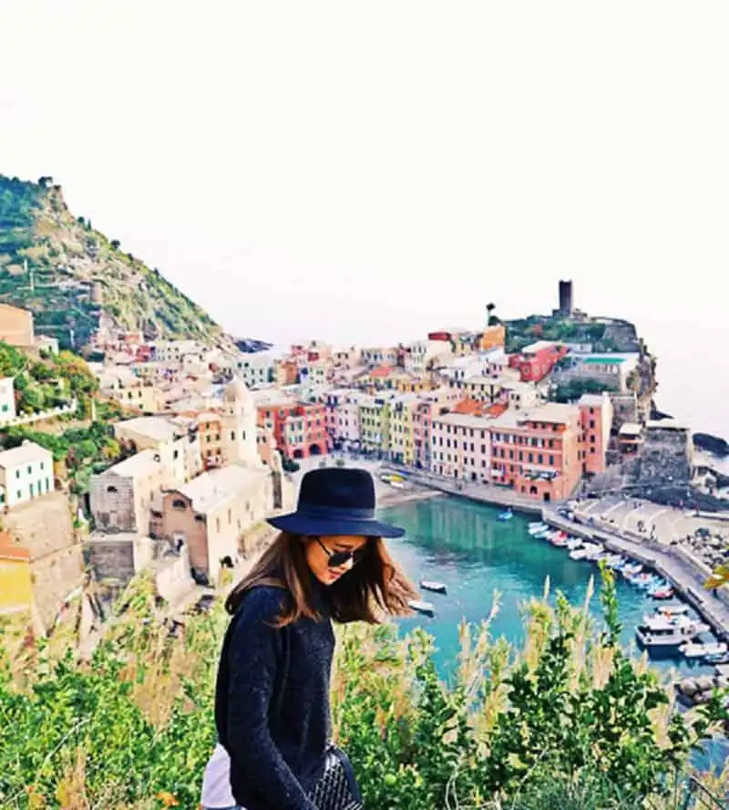 Hotgirl-malaysia-du-lich-moi-thang-mot-nuoc-wanderlusttips1