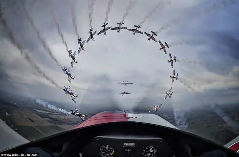 Wanderlust_Ngoan-muc-nhung-buc-anh-dep-nhat-Red-Bull-Illume-Awards-4