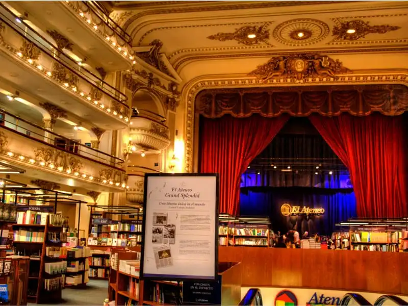 Wanderlust_Nha-hat-100-tuoi-Argentina-bien-thanh-hieu-sach-13