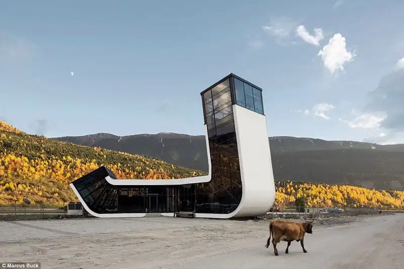 Wanderlust_Nhung-san-bay-dep-nhat-the-gioi-4