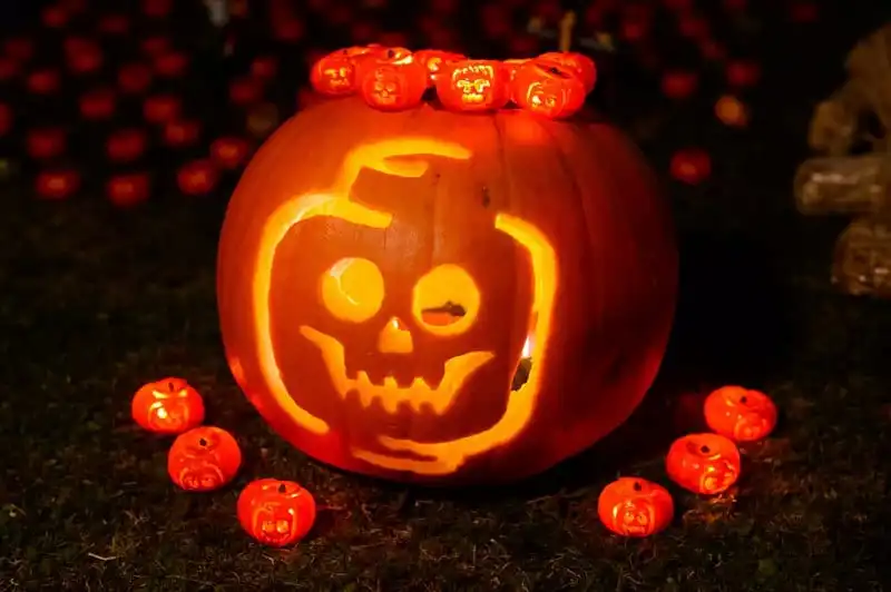 World's smallest pumpkin patch featuring miniature carvings pops up in Miniland at the LEGOLAND Windsor Resort.