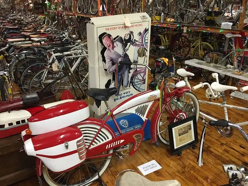 Wanderlust_tips_Bicycle-heaven-bao-tang-xe-dap-doc-dao-o-Pittsburgh-3