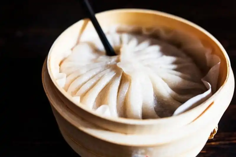 wanderlust-tip-khach-cho-hang-gio-de-thuong-thuc-mon-ha-cao-khong-lo--1