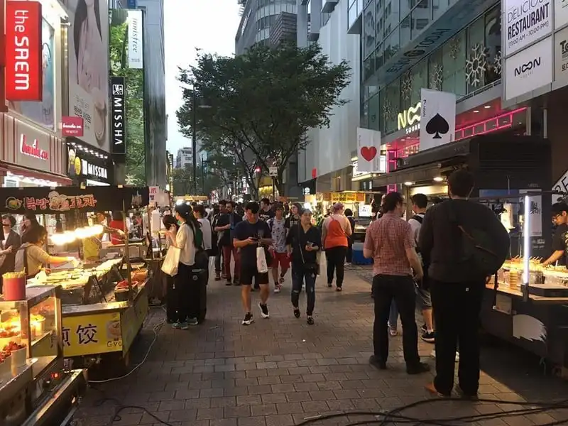 Kinh nghiệm du lịch Hàn Quốc 7 ngày của cặp đôi Sài Gòn (Phần 1) 8 wanderlust-tip-kinh-nghiem-du-lich-han-quoc-7-ngay-cua-cap-doi-sai-gon-4