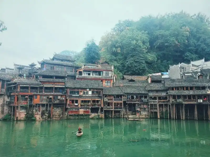 wanderlust-tips-co-nang-lala-bo-tu-10a8-chia-se-kinh-nghiem-du-lich-phuong-hoang-co-tran-3