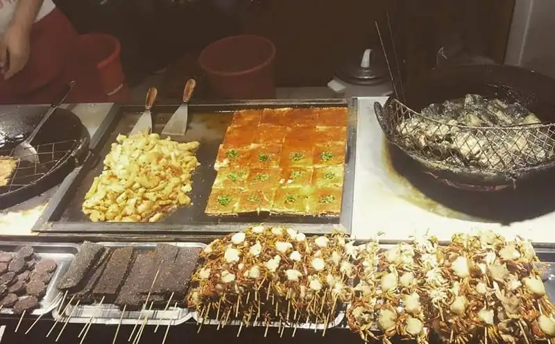 Cô nàng Lala của "Bộ tứ 10A8" chia sẻ kinh nghiệm du lịch Phượng Hoàng cổ trấn (Phần 1) 9 wanderlust-tips-co-nang-lala-bo-tu-10a8-chia-se-kinh-nghiem-du-lich-phuong-hoang-co-tran-6