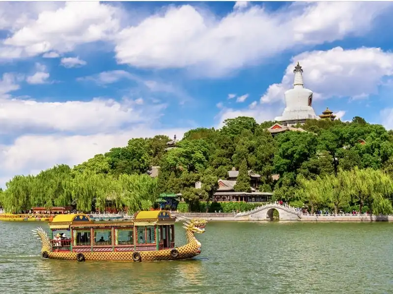 wanderlust-tips-goi-y-12-diem-du-lich-the-gioi-gia-re-theo-tung-thang-trong-nam-6