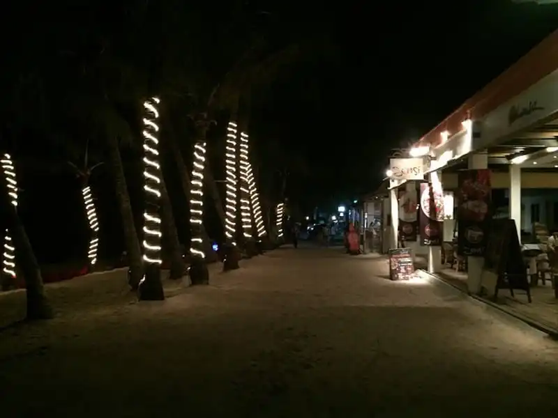 wanderlust-tips-kinh-nghiem-du-lich-9-ngay-qua-el-nido-boracay-manila-6