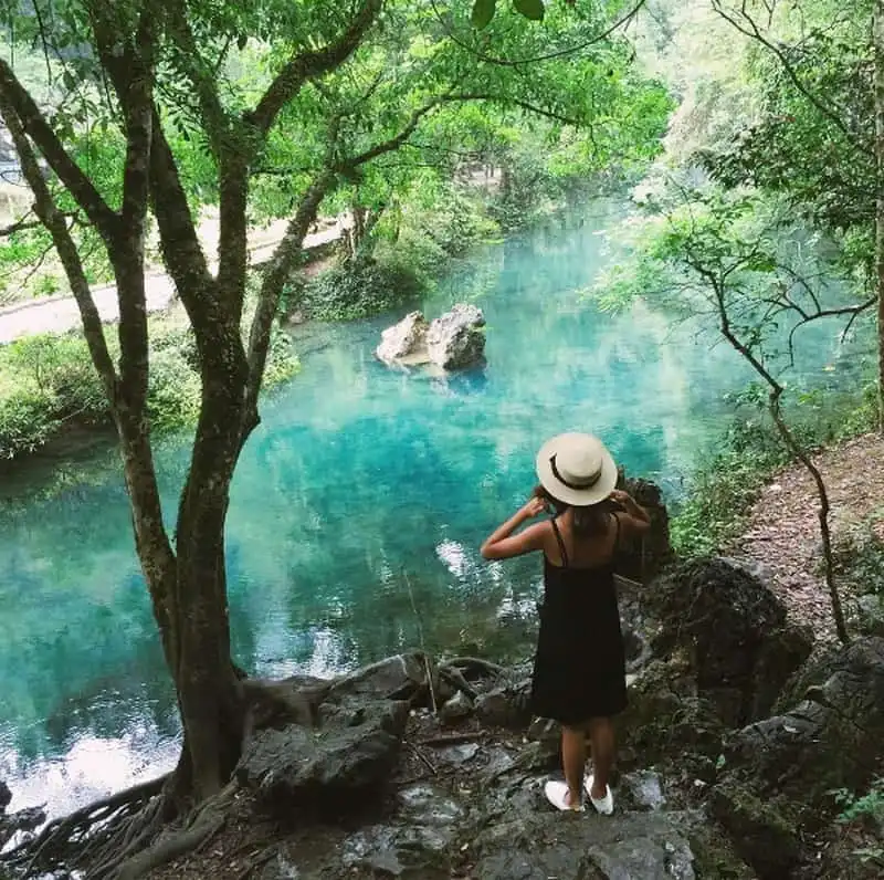 wanderlust-tips-ngo-ngang-tieu-cuu-trai-cau-ngay-tai-viet-nam-16