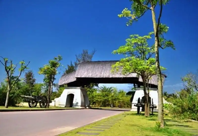 Nhiều khách sạn ở Quảng Bình giảm giá hỗ trợ các đoàn cứu trợ lũ lụt 6 wanderlust-tips-nhieu-khach-san-o-quang-binh-giam-gia-de-ho-tro-cac-doan-cuu-tro-lu-lut-2