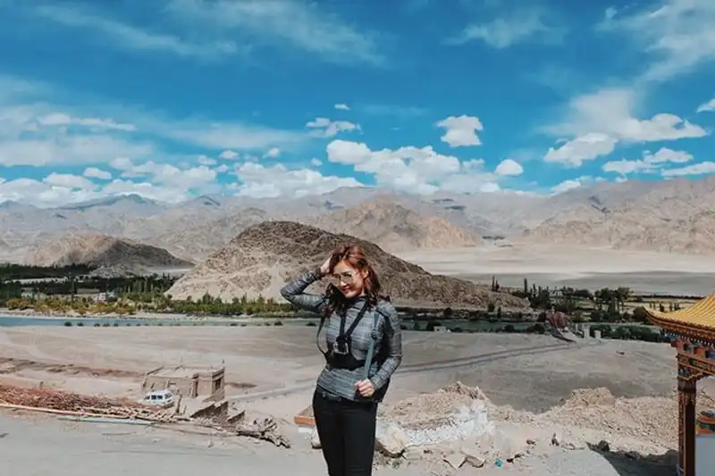 wanderlust-tips-rapper-tien-dat-cung-ban-gai-moi-di-du-lich-an-do-16