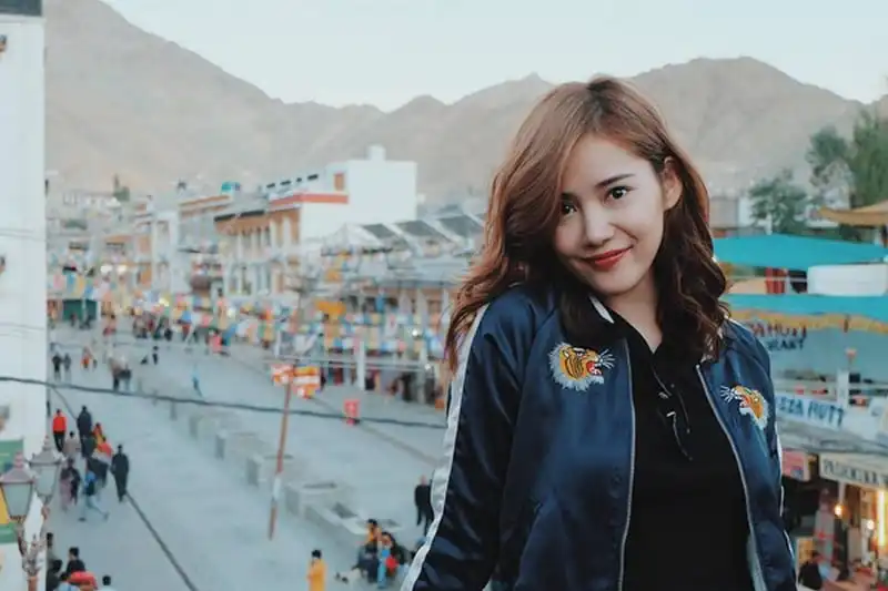 wanderlust-tips-rapper-tien-dat-cung-ban-gai-moi-di-du-lich-an-do-2