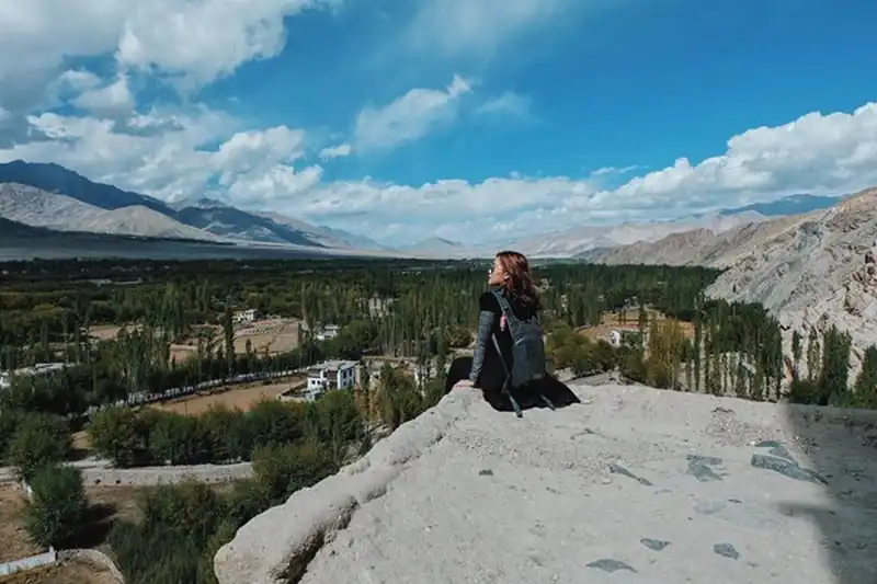 wanderlust-tips-rapper-tien-dat-cung-ban-gai-moi-di-du-lich-an-do-28