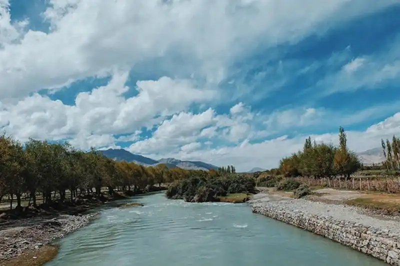 wanderlust-tips-rapper-tien-dat-cung-ban-gai-moi-di-du-lich-an-do-30