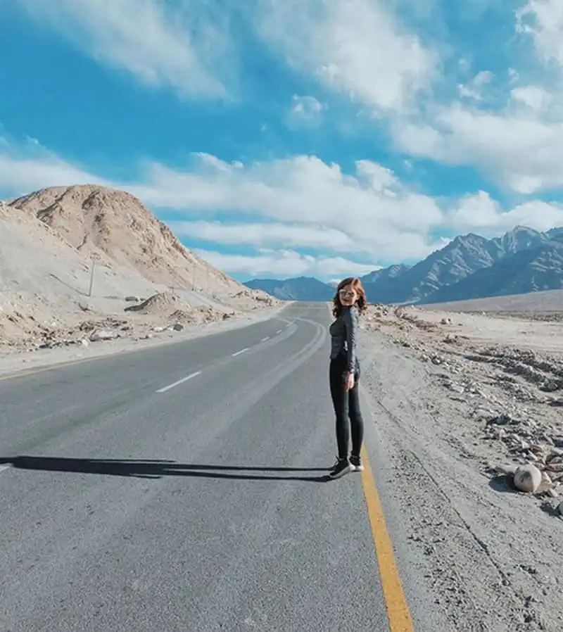 wanderlust-tips-rapper-tien-dat-cung-ban-gai-moi-di-du-lich-an-do-4