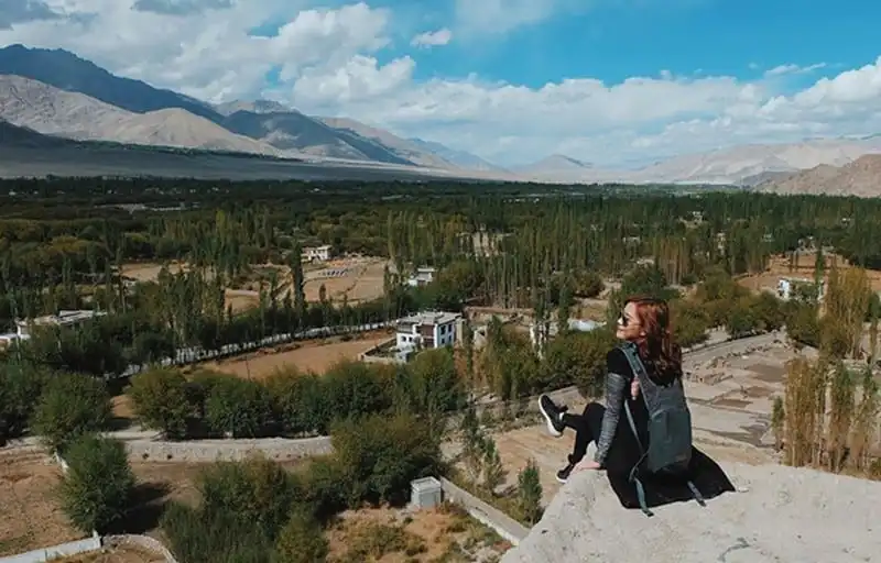 wanderlust-tips-rapper-tien-dat-cung-ban-gai-moi-di-du-lich-an-do-5