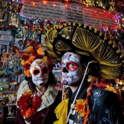 wanderlust tips rung ron le hoi dia de los muertos tai mexico 2