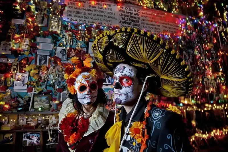 wanderlust-tips-rung-ron-le-hoi-dia-de-los-muertos-tai-mexico-2
