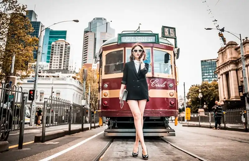 wanderlust-tips-theo-chan-diem-my-9x-du-lich-uc-4