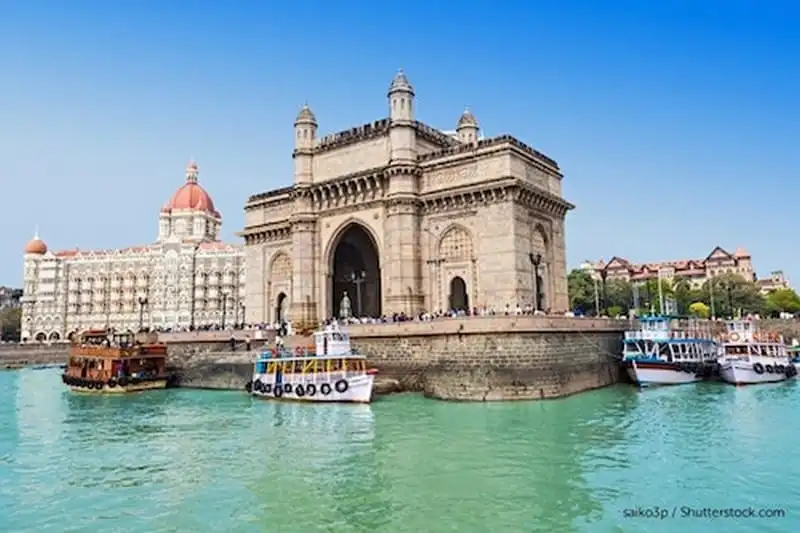 wanderlust-tips-tp-hcm-nam-trong-danh-sach-nhung-diem-du-lich-song-chung-voi-lu-7