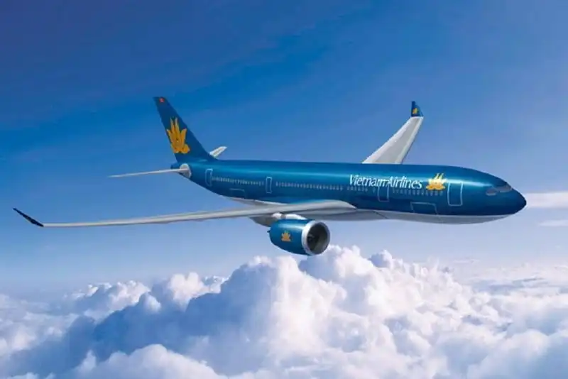wanderlust-tips-ve-khuyen-mai-tet-cua-vietnam-airline-chi-tu-299000-VND-1