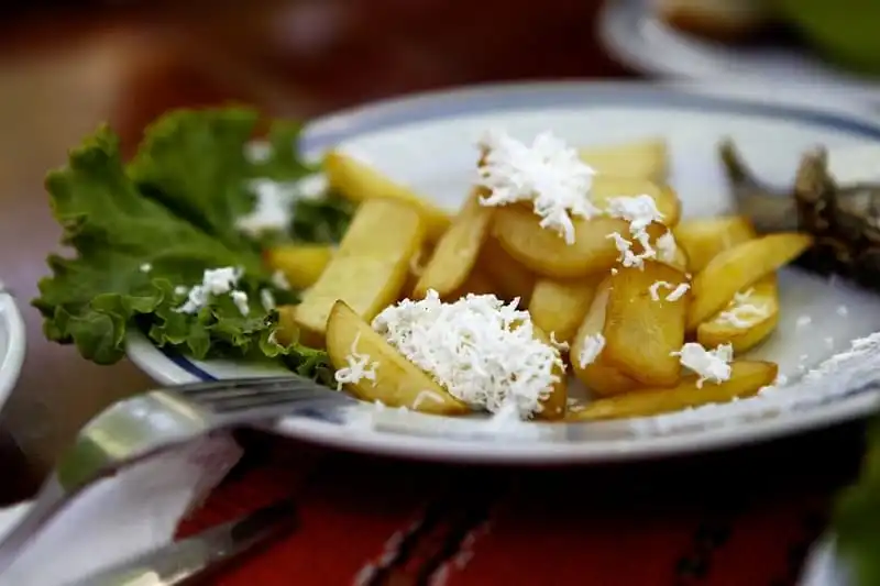 wanderlust_tips_13_bien_tau_cua_khoai_tay_chien_12