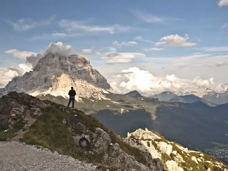 21 điểm đến dành cho những tín đồ yêu sự sang trọng, lạ thường 21 wanderlust_tips_21_diem_den_sang_trong_la_thuong_nam_2016_17