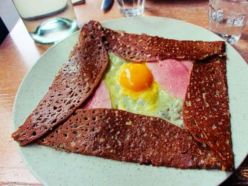 wanderlust_tips_50_mon_ngon_nen_thu_trong_doi_40