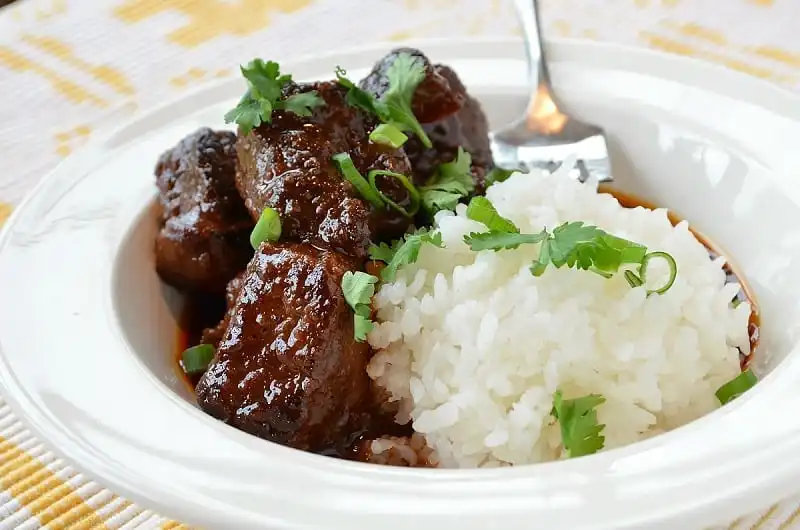 7 món ngon từ cơm nổi tiếng thế giới 6 wanderlust_tips_7_mon_ngon_noi_tieng_the_gioi_tu_com_2