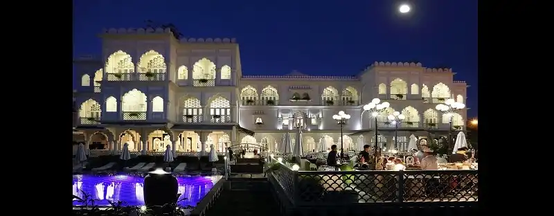 wanderlust_tips_8_diem_den_lang_man_20_10_1