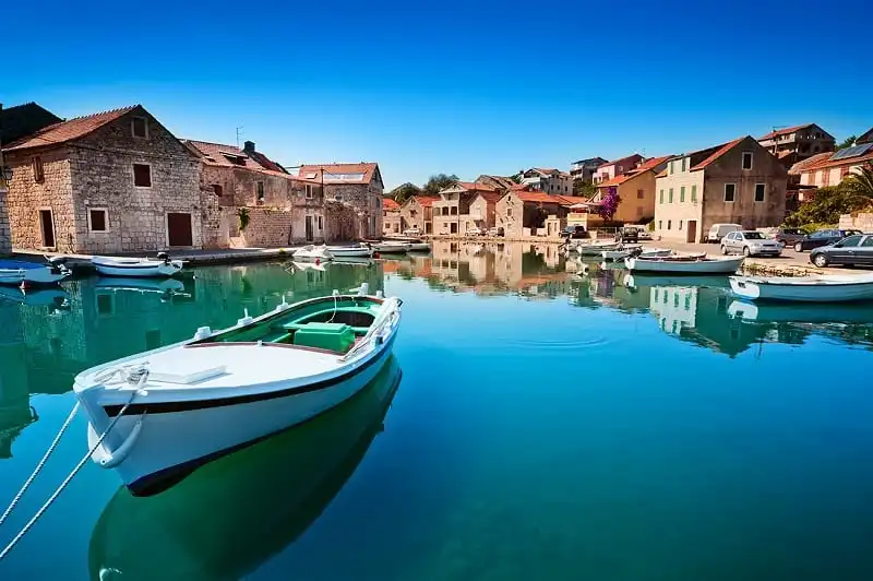 Croatia - cứ thu về 6 euro thì có 1 euro từ du lịch 8 wanderlust_tips_Croatia-cu-thu-ve-6euro-thi-co-1euro-den-tu-du-lich-2