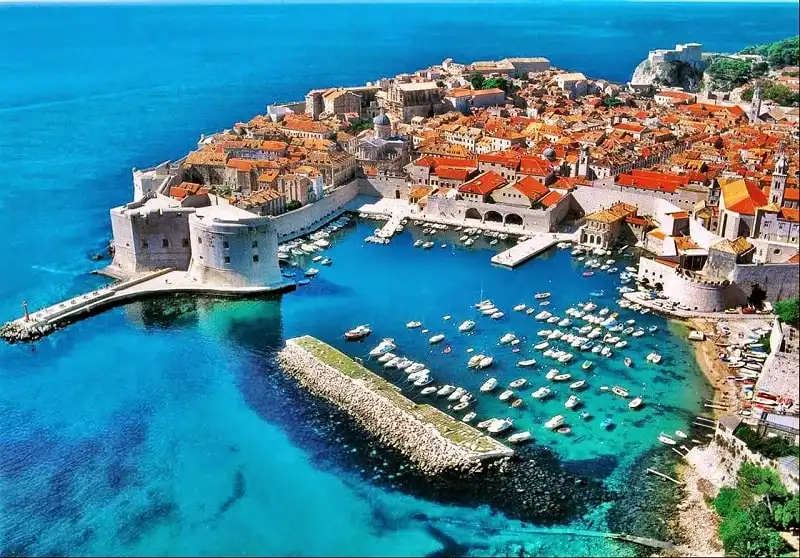 Croatia - cứ thu về 6 euro thì có 1 euro từ du lịch 6 wanderlust_tips_Croatia-cu-thu-ve-6euro-thi-co-1euro-den-tu-du-lich-3