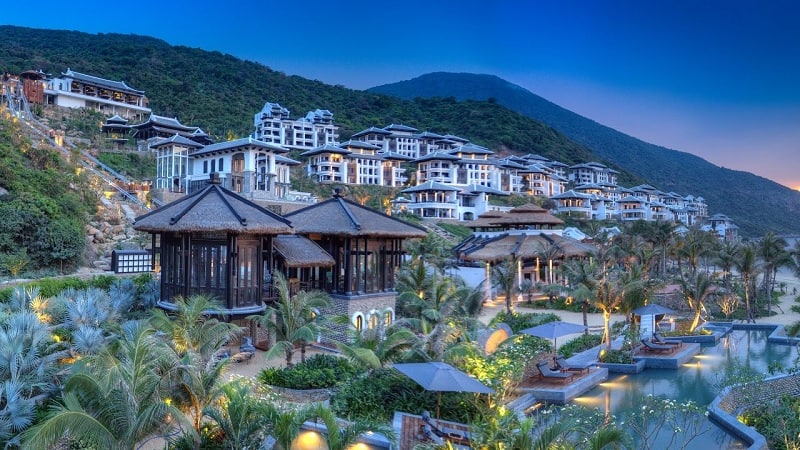 wanderlust tips InterContinental Danang Sun Peninsula Resort 1