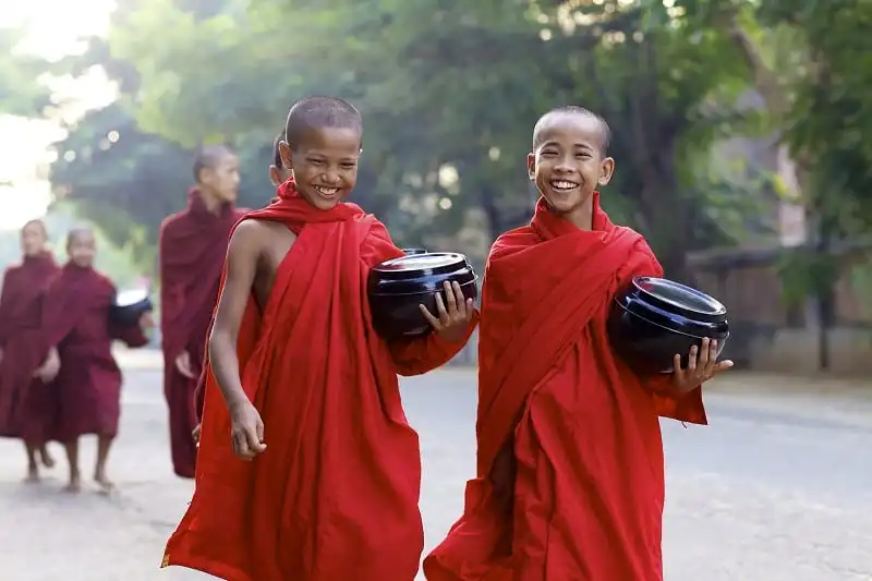 wanderlust_tips_Myanmar-quoc-gia-hao-phong-nhat-the-gioi-1