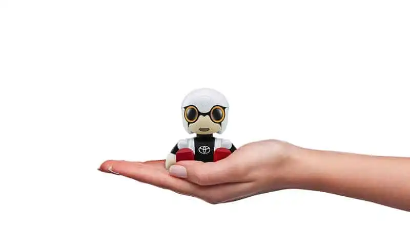 Robot Kirobo Mini - Người bạn đường thông minh và dễ thương 5 wanderlust_tips_Robot-Kirobo-Mini-nguoi-ban-duong-de-thuong-0