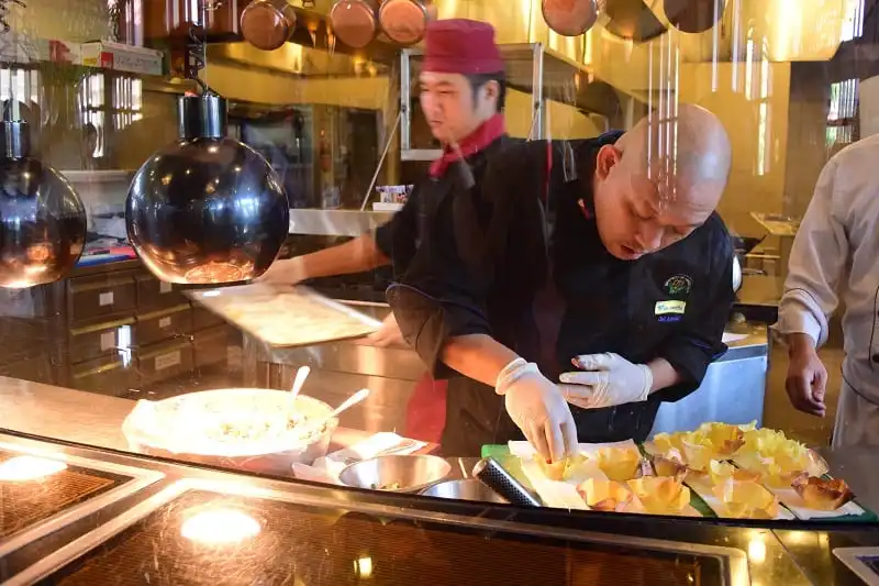 Lễ hội Ẩm thực Philippines tại Khách sạn Sheraton Hanoi 6 wanderlust_tips_am_thuc_philippines_tai_sheraton_hanoi_3