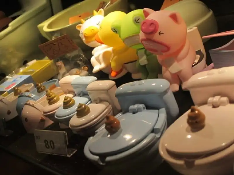 wanderlust_tips_ben_trong_nha_hang_hinh_chat_thai_9