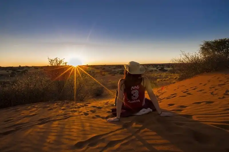 Cô gái bỏ việc lương cao, du lịch khắp thế giới 8 wanderlust_tips_bo_viec_luong_cao_tiet_kiem_tien_du_lich_4