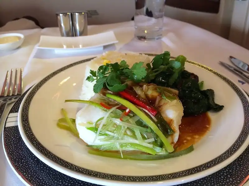 wanderlust_tips_bua_an_cua_20_hang_hang_khong_tot_nhat_the_gioi_20